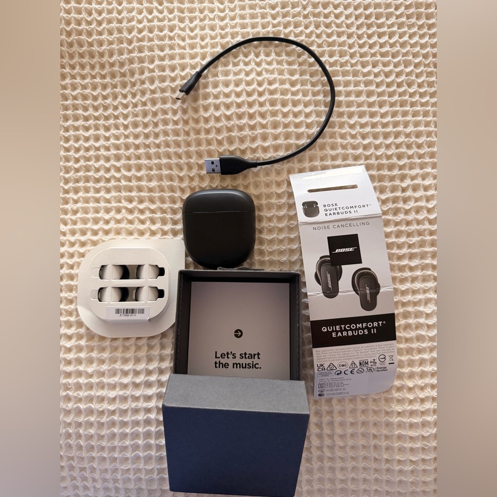 Bose QuietComfort Earbuds II - Black